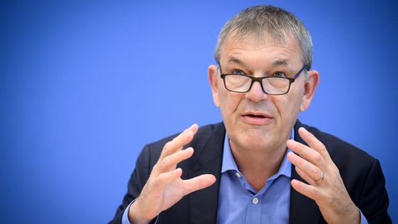 فيليب لازاريني المفوض العام لوكالة الأونروا