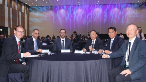 جانب من المشاركة القطرية في المنتدى