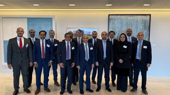 مسؤولو بورصة قطر والشركات المشاركة في الحملة