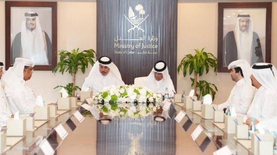 جانب من توقيع الاتفاقية