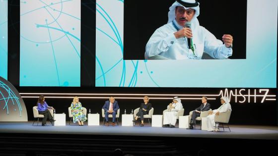 جانب من إحدى جلسات قمة ويش