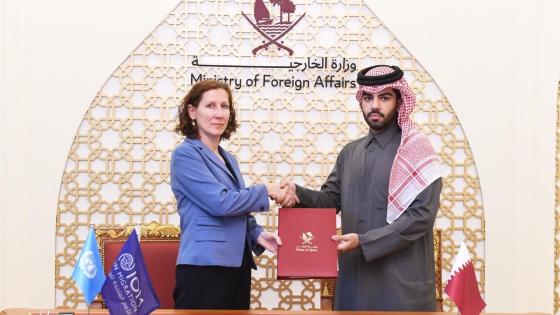 جانب من توقيع الاتفاقية