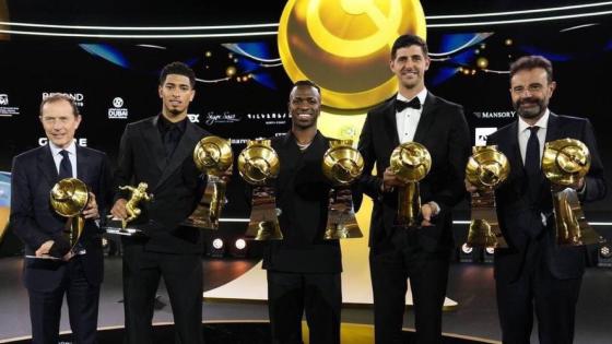 جانب من تسليم الجوائز