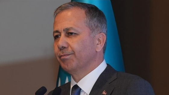 علي يرلي كايا وزير الداخلية التركي