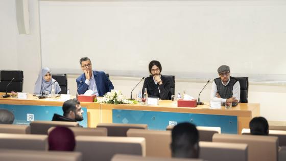 جانب من الندوة