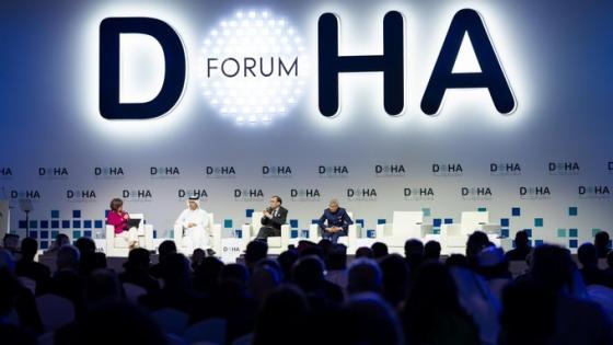 جانب من الجلسة الحوارية