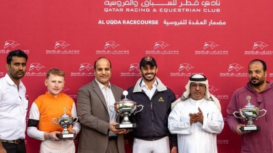 جانب من تتويج الفائزين