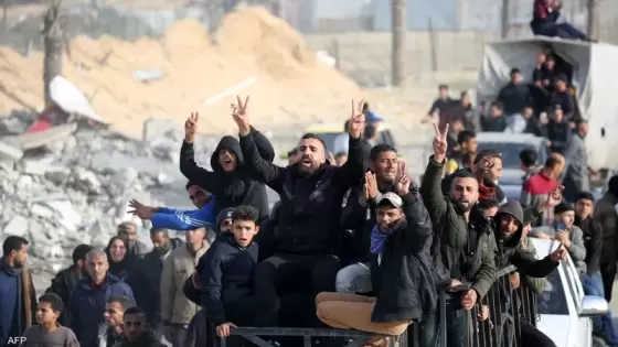 احتفال الفلسطينيين باتفاق وقف اطلاق النار