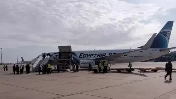 جانب من تقديم المساعدات