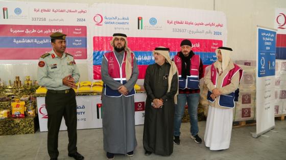 جانب من تقديم المساعدات