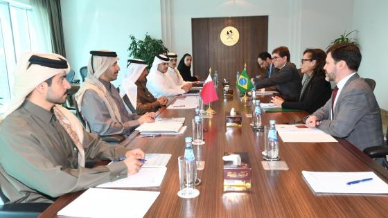 جانب من المشاورات