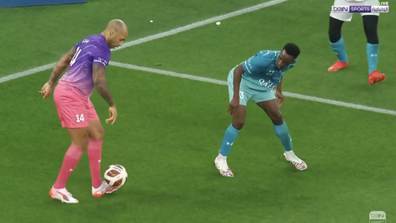 لقطة من المباراة