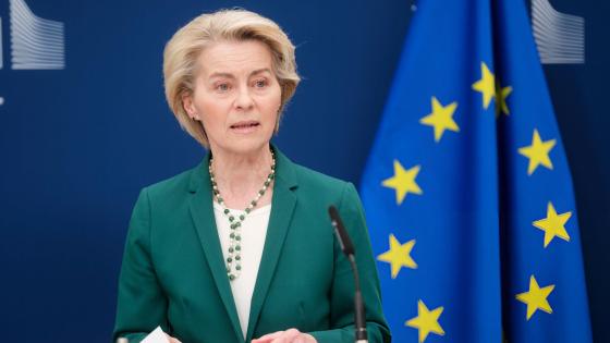 أورسولا فون دير لايين