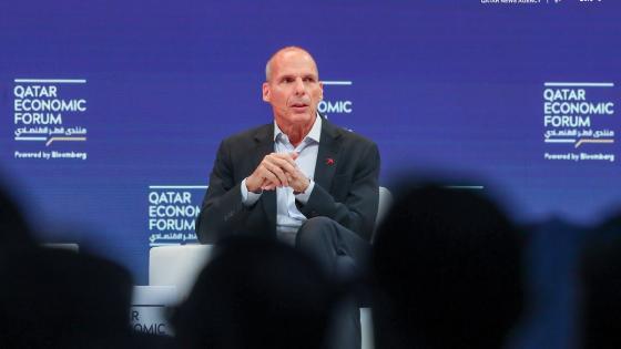 السيد يانيس فاروفاكيس وزير المالية اليوناني الأسبق