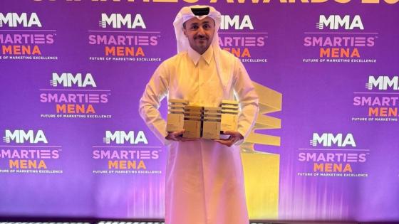 جانب من استلام الجوائز