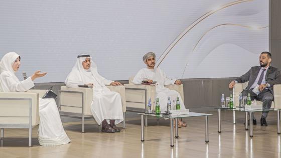 جانب من فعاليات الندوة