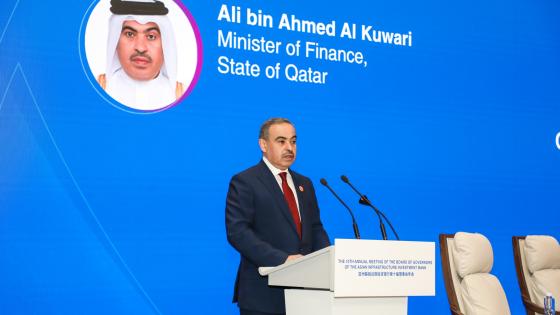 جانب من مشاركة سعادة وزير المالية في الاجتماع