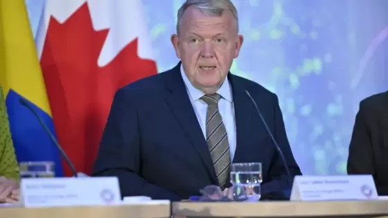 وزير خارجية الدنمارك لارس لوكي