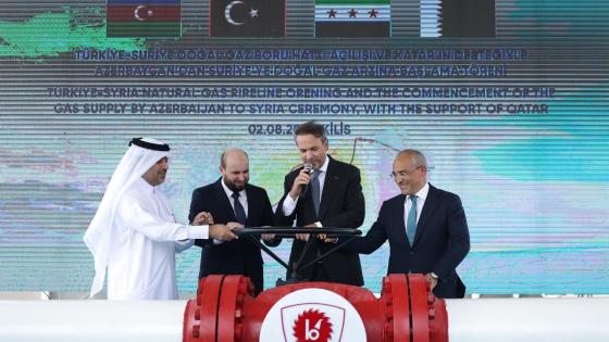 جانب من افتتاح خط الغاز الجديد