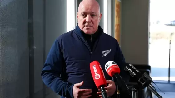 رئيس الوزراء النيوزيلندي كريستوفر لوكسون