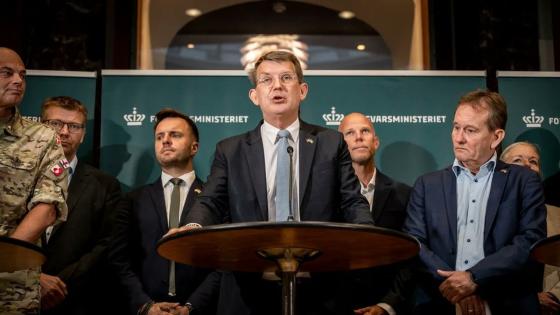ترويلس لوند بولسن وزير الدفاع الدنماركي