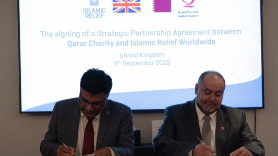 جانب من توقيع الاتفاقية