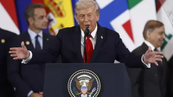 الرئيس الأمريكي دونالد ترامب