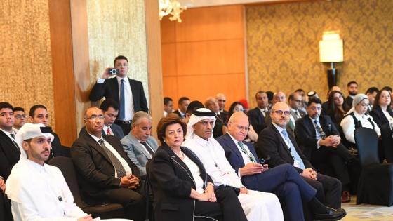 جانبب من إحدى الندوتين