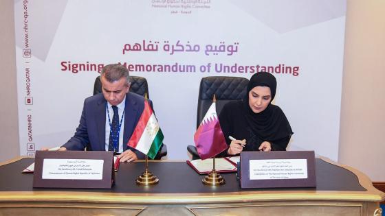 جانب من توقيع الاتفاقية