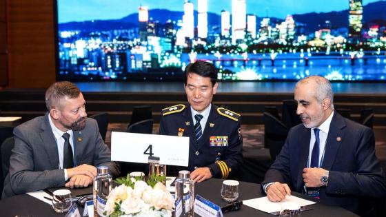 جانب من القمة