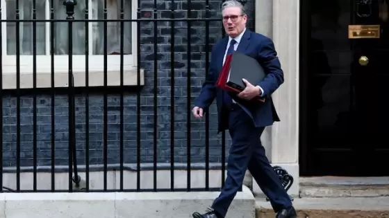 كير ستارمر رئيس الوزراء البريطاني