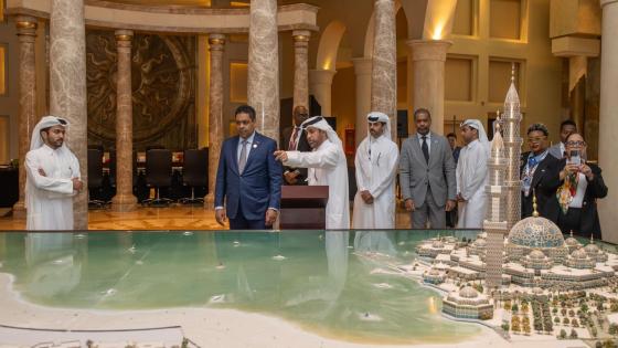 جانب من الزيارة