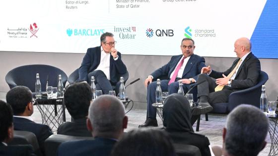 جانب من الجلسة الحوارية