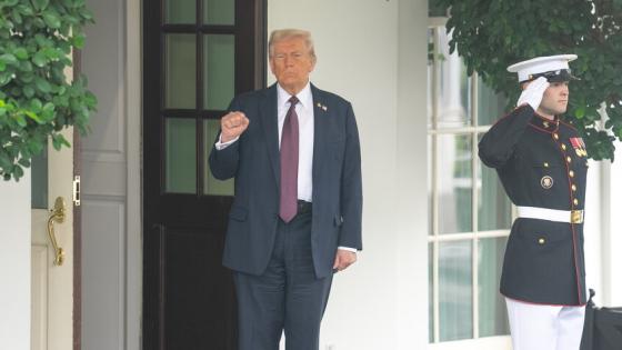 الرئيس الأمريكي دونالد ترامب