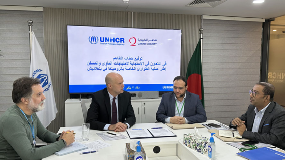 جانب من توقيع الاتفاقية