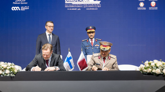 جانب من توقيع الاتفاقية