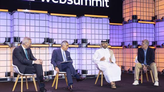 جانب من الجلسة