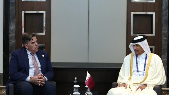 جانب من أحد الاجتماعين