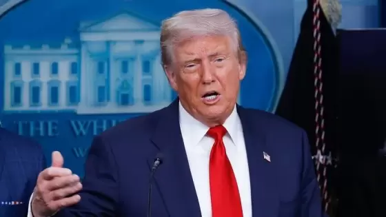 الرئيس الأمريكي دونالد ترامب