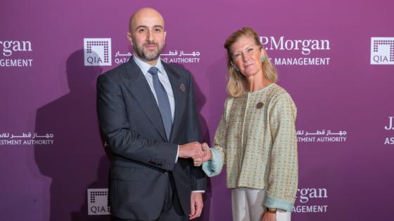جانب من توقيع الاتفاقية