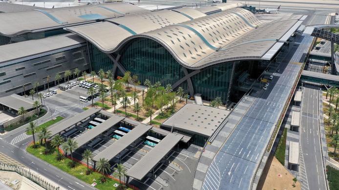 مطار-حمد-الدولي-.jpg