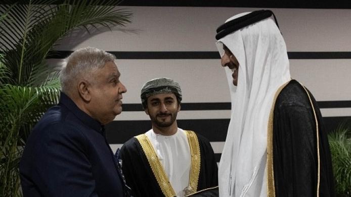 FiBZ6BhXgA0JqVn Cropped