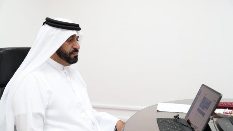 سعادة السيد مبارك بن سيف المنصوري عضو المجلس