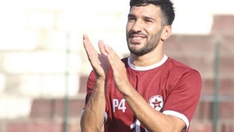 اللاعب اللبناني حسن معتوق