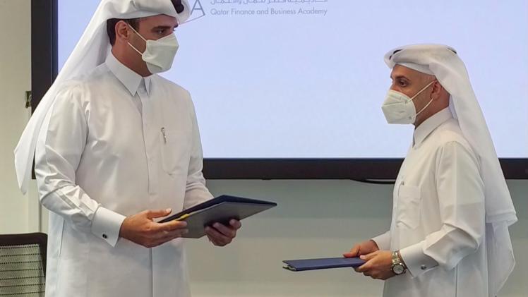 جانب من توقيع مذكرة التفاهم