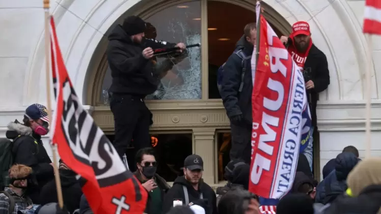 خلال اقتحام الكونغرس الأميركي ( أرشيفية)