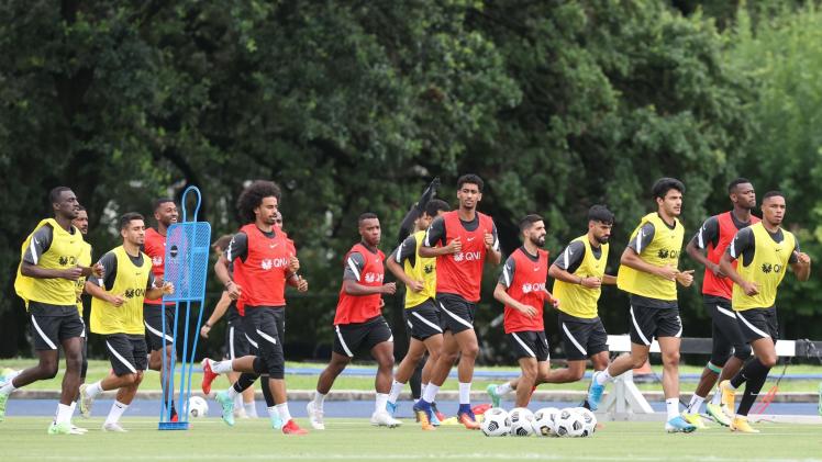 جانب من تدريبات الفريق القطري