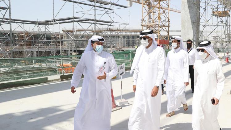جانب من جولة معالي رئيس مجلس الوزراء التفقدية بمطاري حمد والدوحة