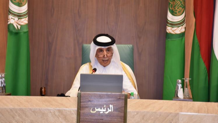 سعادة السيد سلطان بن سعد المريخي وزير الدولة للشؤون الخارجية