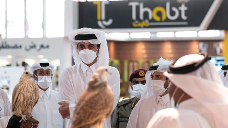 جانب من زيارة سمو الأمير للمعرض